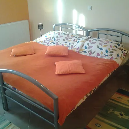 Guest house Apartma Sobe Tina