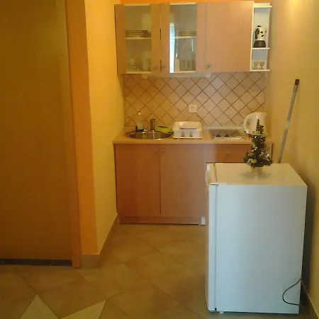 Apartma Sobe Tina Guest house