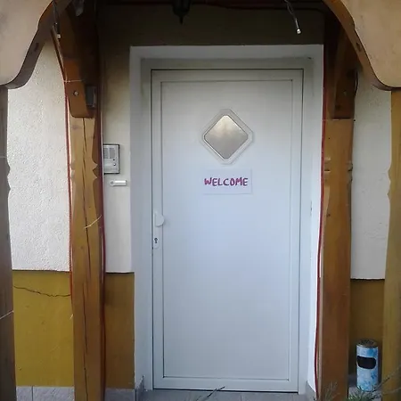 Apartma Sobe Tina Guest house